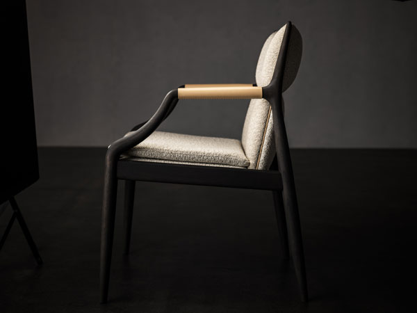 Ritzwell Costantino armchair Design Shinsaku Miyamoto 600x450