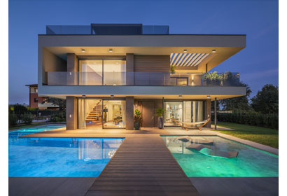 Rubner Haus. Casa Mosca. Verona