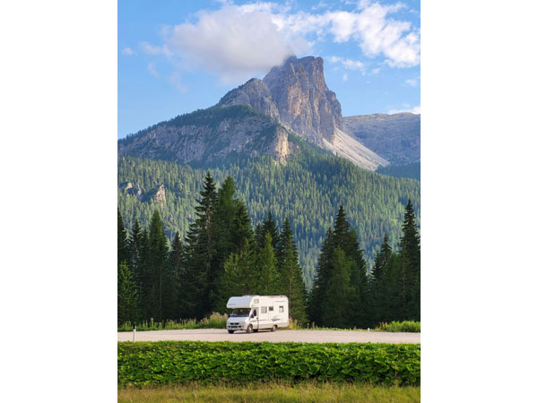 Yescapa Asolo Treviso Veneto Borghi Italiani in Camper