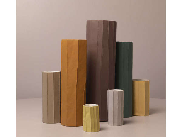 Paola Paronetto famiglia vasi Mono Design Natale 2025
