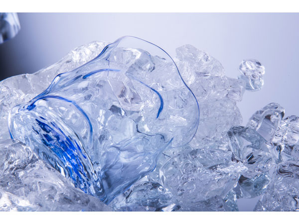Venini bicchieri collezione On the Rocks Tavola Feste 2025