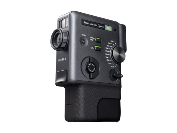 Fujifilm Instax mini Evo Cinema Rubrica Tech 2026
