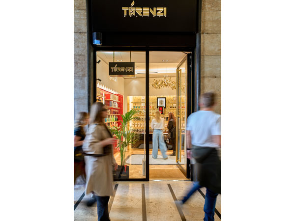Tiziana Terenzi Profumi Artistici Ambra Alessi ph 600x