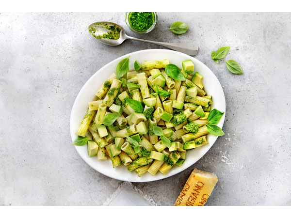 WAO Pasta al pesto di avocado 600x