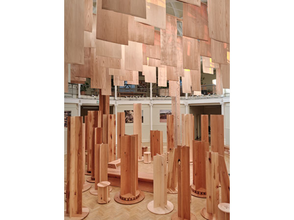 Wood for the Trees at Shoreditch Tab Centre Ph Thomas Adank 16 600x