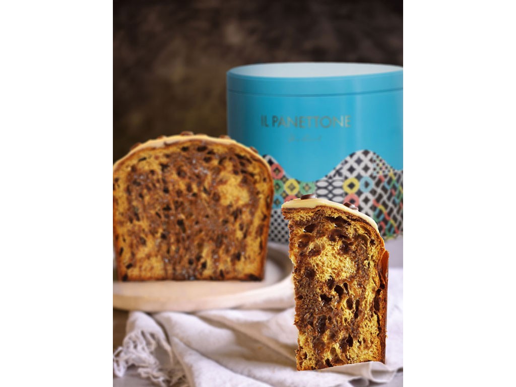Cannavacciulo Laboratorio. Panettone Special Edition Cioccolato e Caffè. Formato: 1 kg. Non contiene frutta candita. Prezzo: euro 55,00. Disponibile sullo Shop online Antonino Cannavacciulo.