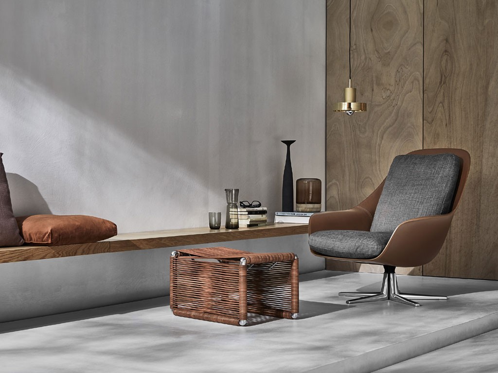 Flexform. Poltrona Sveva. Designer Carlo Colombo (2018). Prezzo: su richiesta.