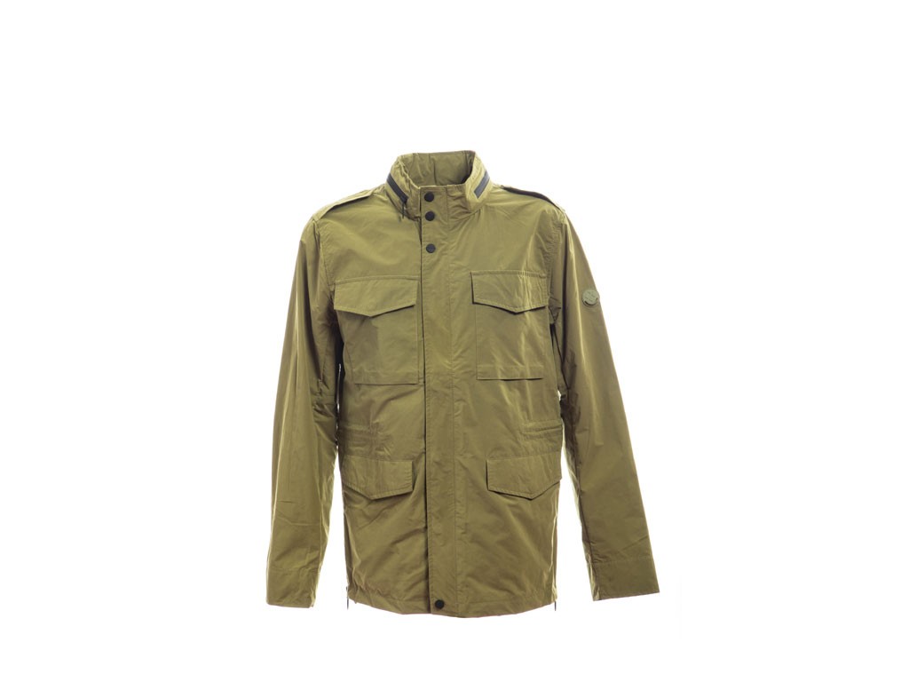 Mixture. X307. Giacca da uomo, 4 tasche, in tessuto tecnico e impermeabile. Colore: military green. Prezzo: su richiesta.