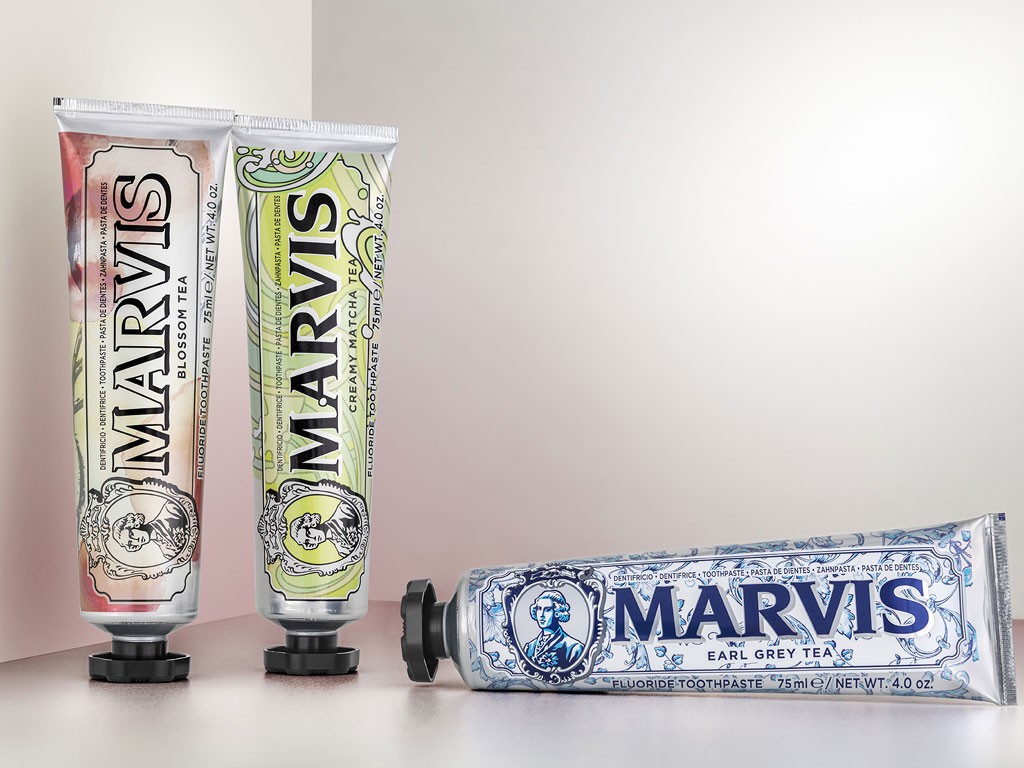 Marvis. Tea Collection. Blossom Tea. Formato 75 ml. Prezzo consigliato: euro 7,00. Creamy Matcha Tea. Formato 75 ml. Prezzo consigliato: euro 7,00. Earl Grey Tea. Formato 75 ml. Prezzo consigliato: euro 7,00.