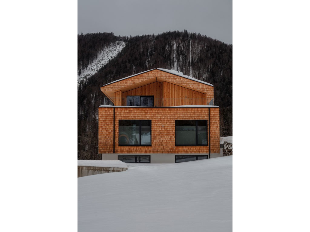 holzius. Il nuovo centro fisioterapico bewegungsFELDA a Faistenau, in Austria, realizzato su progetto dello Studio m3-ZT dei fratelli Mösl. Copyright Thomas Weber.