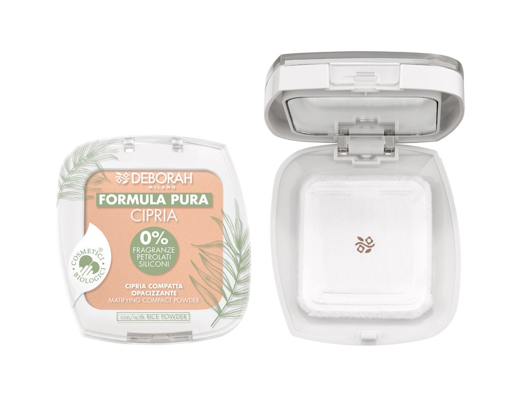 Deborah Milano. Cipria Bio Formula Pura. Disponibile in quattro nuance. Il pack, realizzato utilizzando plastica riciclata, include specchietto e spugnino. Prezzo: euro 16,50.