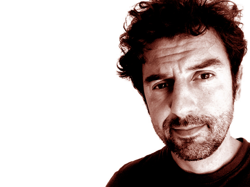 Eternapoli, Enrico Ianniello