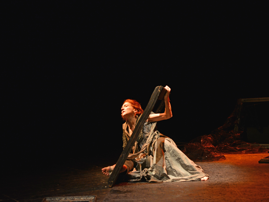 Elisabetta Pozzi CASSANDRA_ph_Lamanna