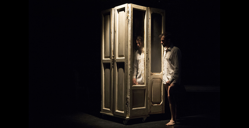 L'inquilino da topor regia C. Autelli - LAB121 - Napoli Fringe Festival