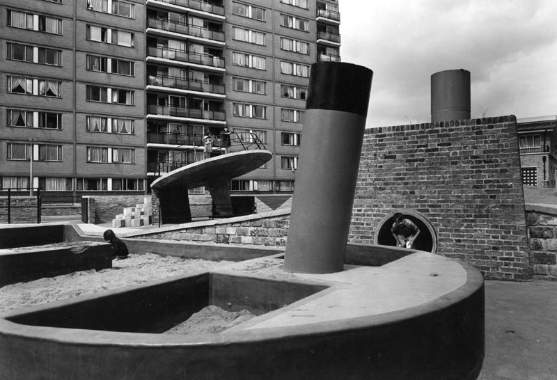 The Brutalist Playground. Vitra Design Museum. Stagione  2016/2017
