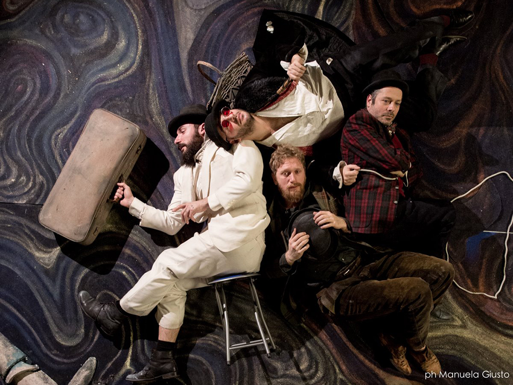 Aspettando Godot. Teatro Elfo Puccini Milano. Stagione 2017/2018