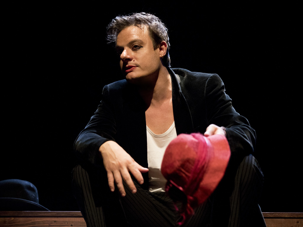 l ammore nun e ammore teatro franco parenti 2019