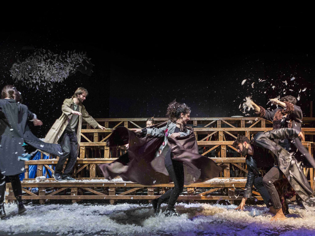 uccelli di aristofane teatro menotti milano
