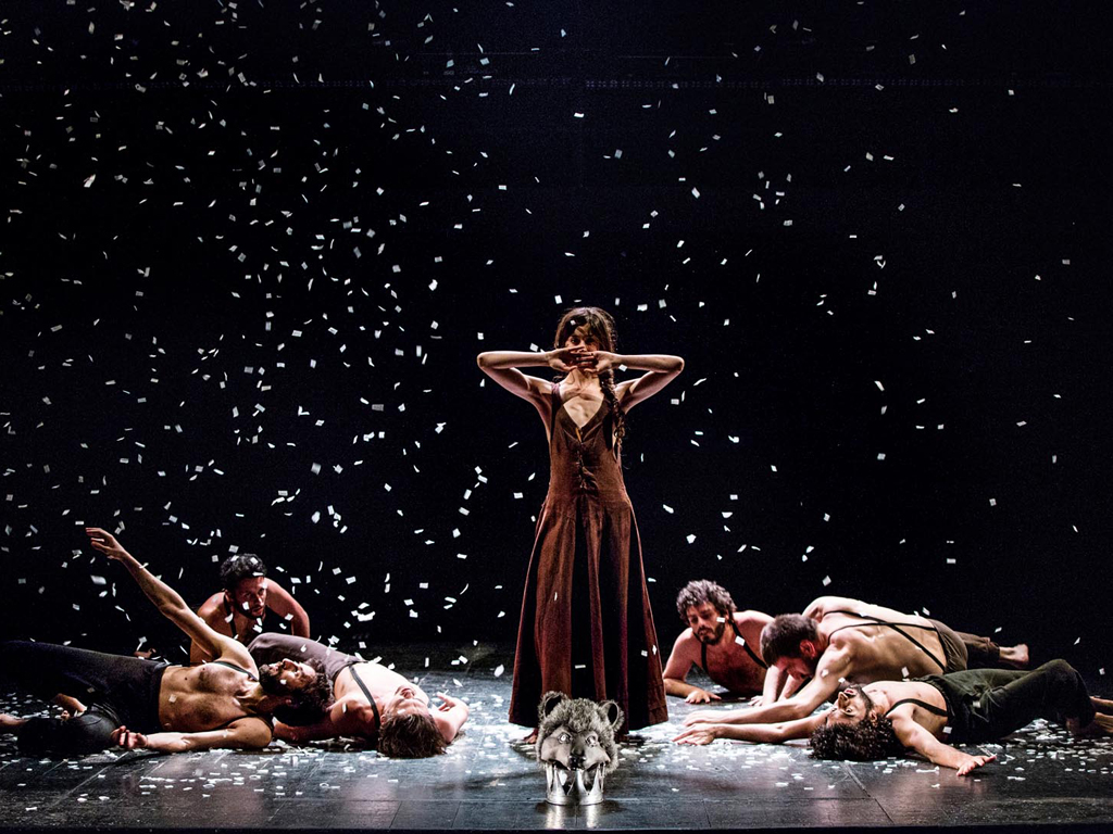 abitare la battaglia teatro menotti 2019