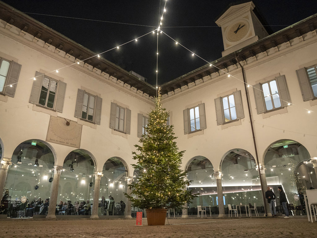 Chiostro Nina Vinchi Natale 2019
