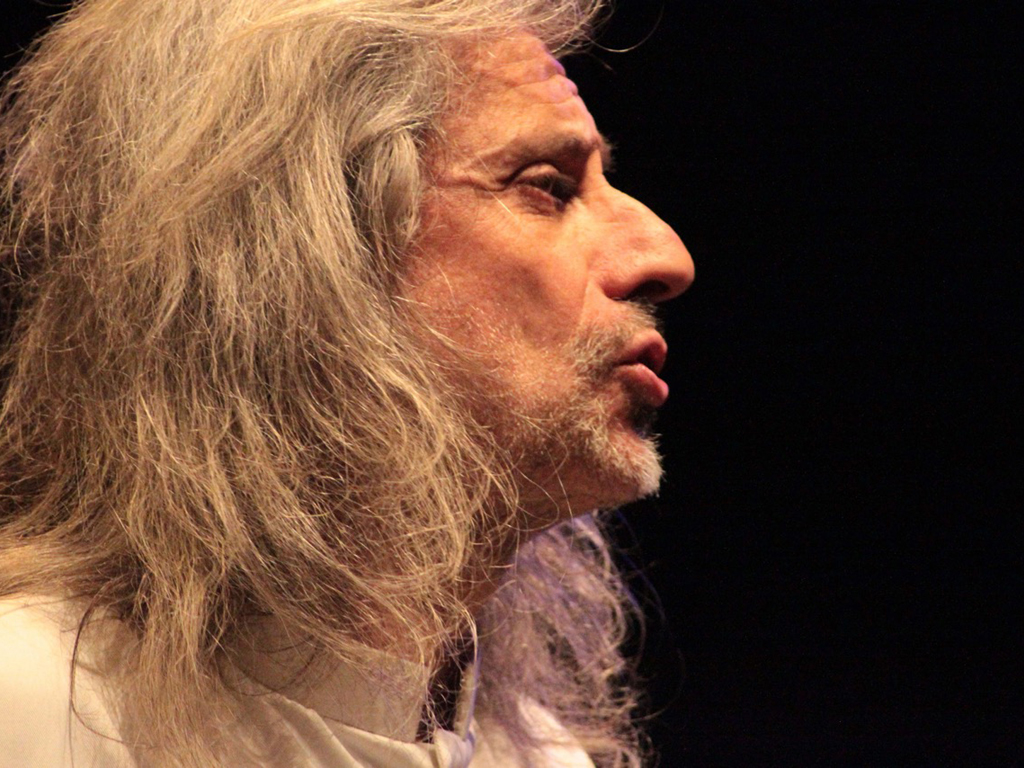 Trascendi e sali di e con Alessandro Bergonzoni