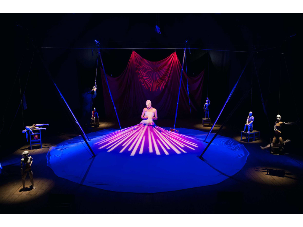 Giulietta di Federico Fellini in scena al Teatro Franco Parenti