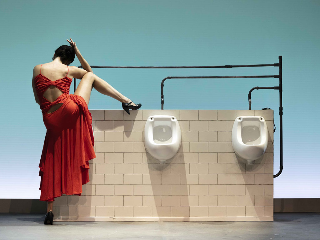 Pandora dei Teatro dei Gordi in scena al Teatro Franco Parenti