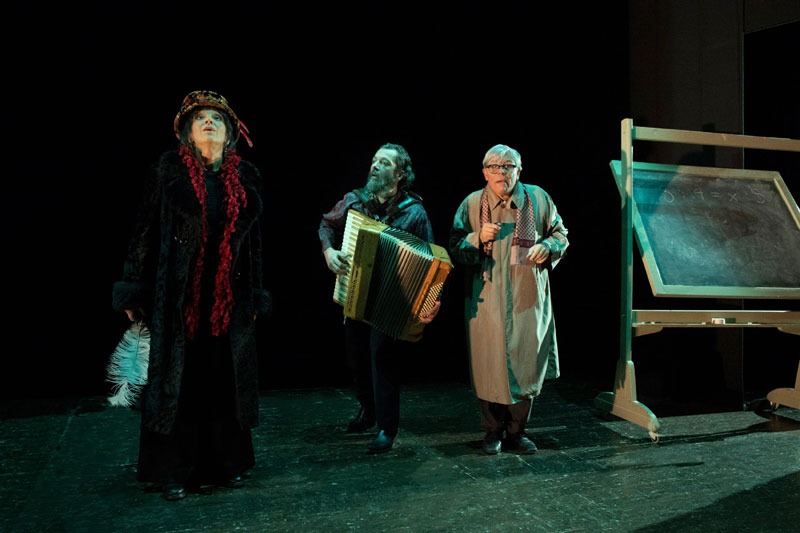 Caduto fuori dal tempo Teatro Franco Parenti