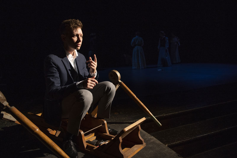 Platonov Piccolo Teatro Grassi ph Luca del Pia