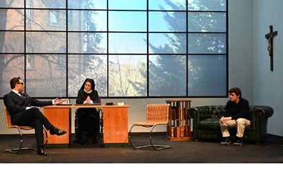 Agnello di Dio in scena al Teatro Franco Parenti di Milano