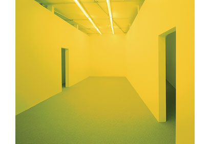 Bruce Nauman. Neons Corridors Rooms Pirelli HangarBicocca Milano