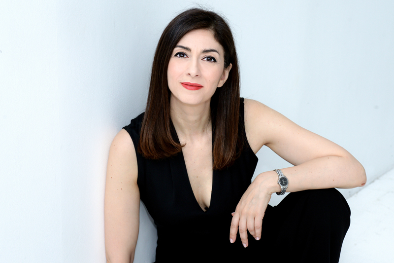 Leggere Lolita a Teheran il reading al Teatro Elfo Puccini di Milano