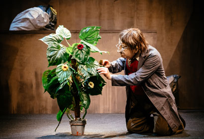 Feste di Familie Flöz al Teatro Menotti a Milano