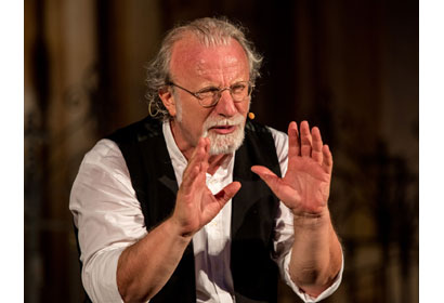 Giobbe. Storia di un uomo semplice in scena al Teatro Franco Parenti a Milano
