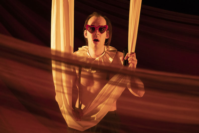 Nel guscio al Teatro Elfo Puccini di Milano