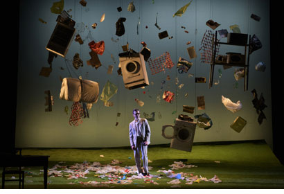 Pa’ con Luigi Lo Cascio in scena al Teatro Elfo Puccini a Milano