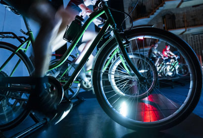 Uno spettacolo per chi vive in tempi di estinzione Teatro Studio Melato
