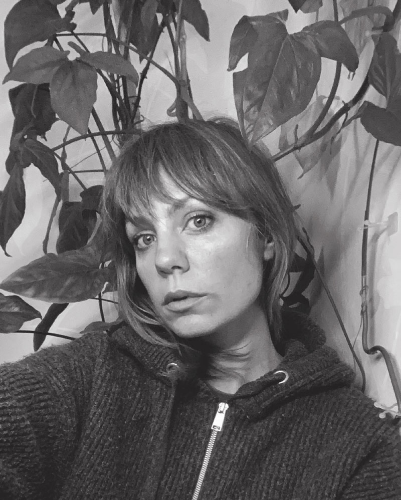 Abissi di Valentina D'Accardi allo spazio Maison Iaviniaturra a Bologna