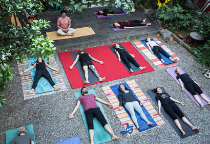 Dāna Yoga Milano Yoga e Meditazione 
