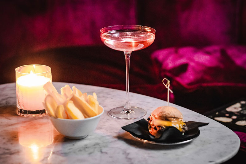 Cinema & Cocktail al Flores Cócteles