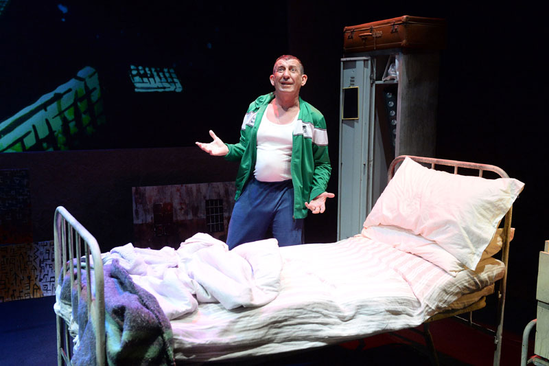 L'Oreste al Teatro Elfo Puccini Milano Stagione 2022/2023