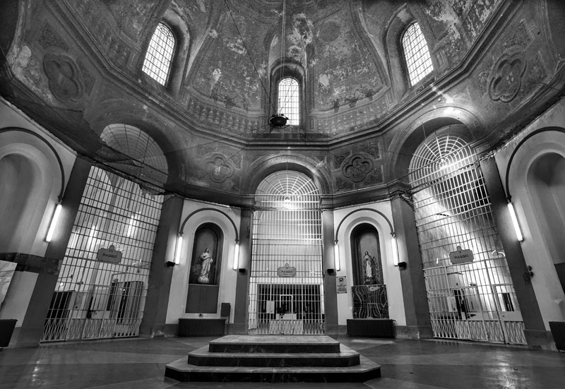 Senza invito mostra alla Casa Circondariale Milano San Vittore 