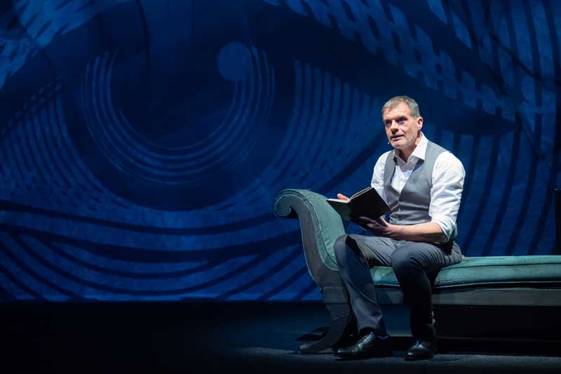 L'interpretazione dei sogni. Piccolo Teatro Grassi. Stagione 2023/2024
