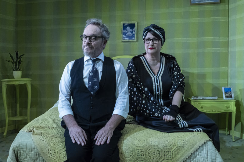 Delirio a due. Teatro Carcano Milano. Stagione 2023/2024