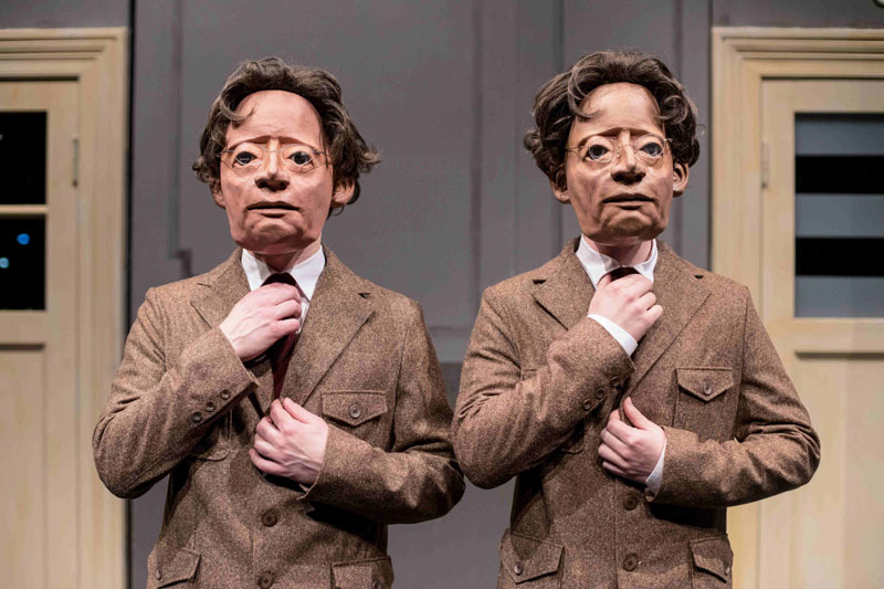 Dr.Nest. Teatro Menotti di Milano. Stagione 2023/2024