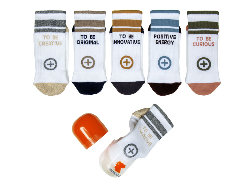 Gallo Calze Unisex In Spugna Di Cotone Bianco – Tinta Unita Con Lettera I – Calzini Corti Comodi