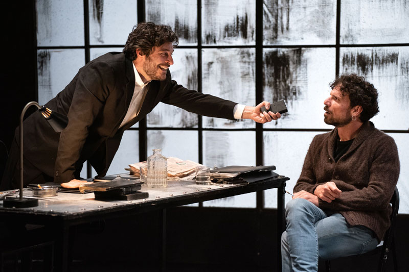 L'uomo più crudele del mondo. Teatro Franco Parenti Milano. Stagione 2023/2024