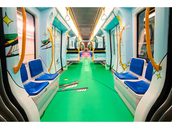 Marvis The Marvelous Tube Classic Strong Mint 600x450