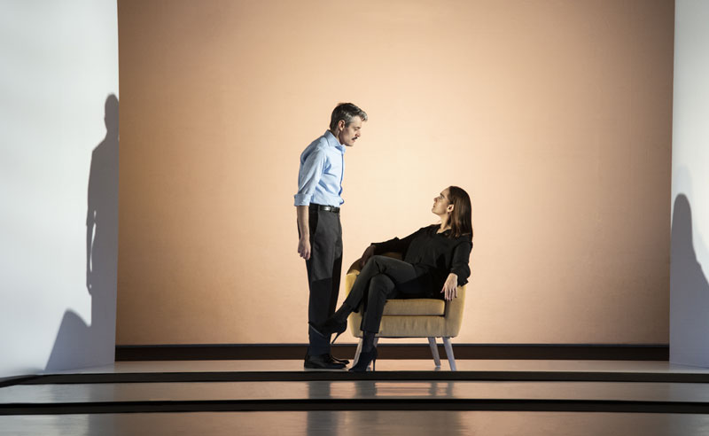 The City. Teatro Elfo Puccini Milano. Stagione 2023/2024