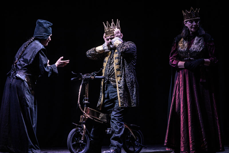 Hamleto Teatro Franco Parenti Milano Stagione 2024/2025